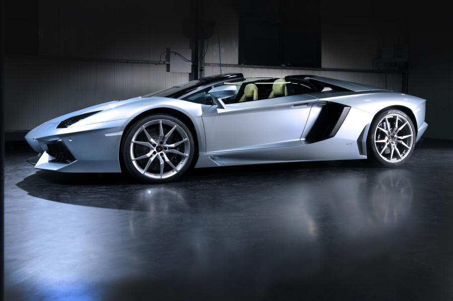  Lamborghini Aventador LP700-4 Roadster 2012 года  (фото 69 из 88)